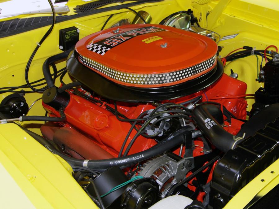  Dodge Charger 500 Super Bee 440 Six-Pack 1971 года  (фото 4 из 12)